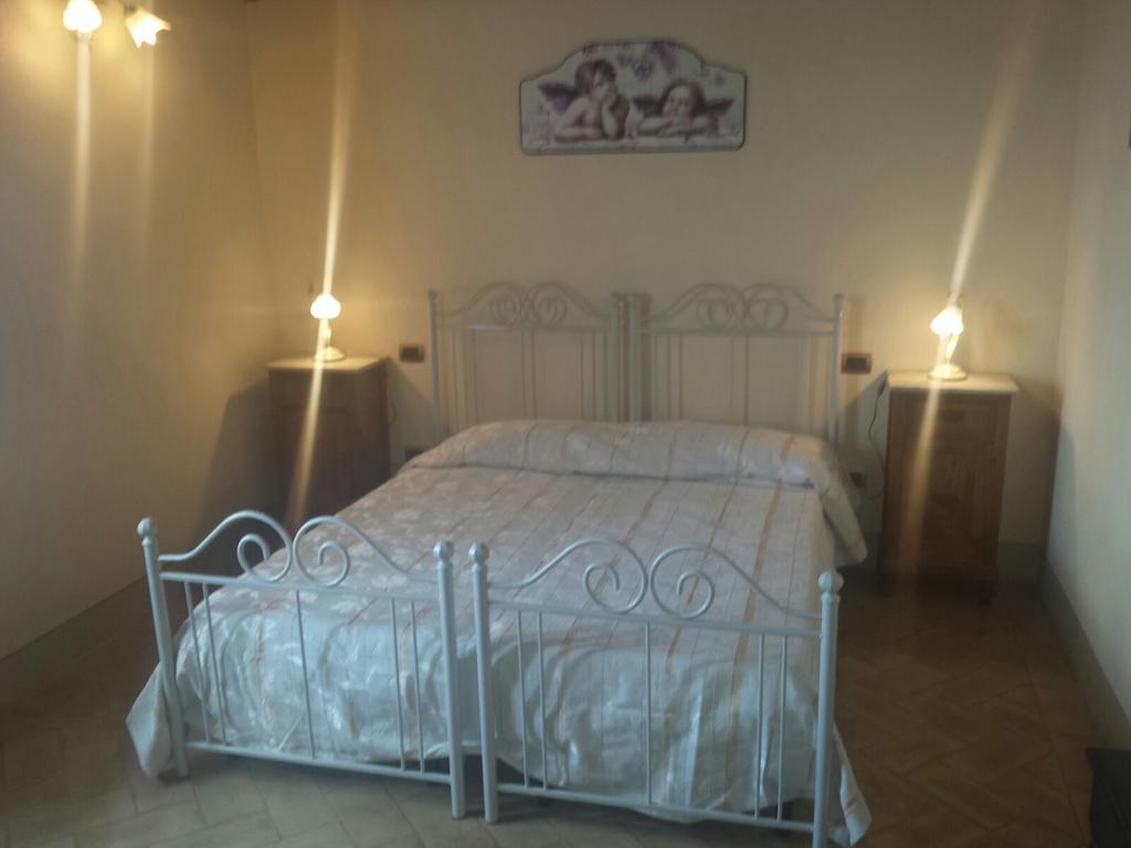 Agriturismo San Pierino Monteroni d'Arbia Eksteriør billede