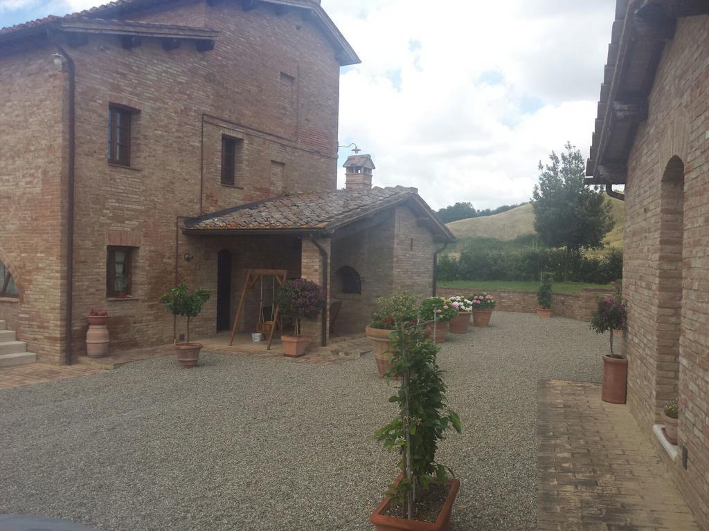 Agriturismo San Pierino Monteroni d'Arbia Eksteriør billede